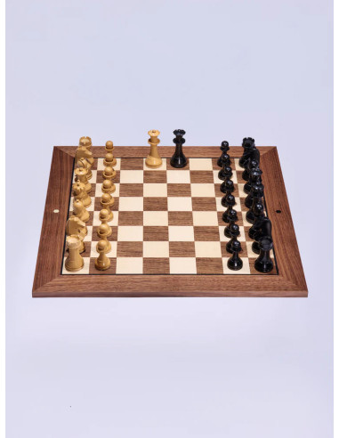 CAMPEONATO MUNDIAL DE AJEDREZ (NOGAL)